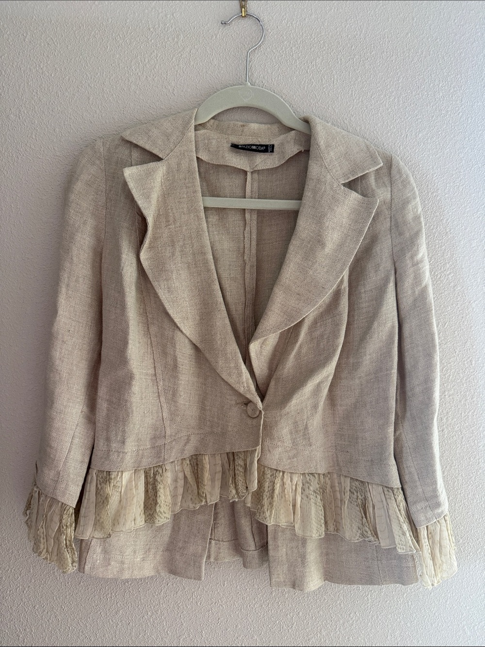 SPAZIOMODA, Italy, 100% linen jacket - Italy size 40, US size Small (4/6)